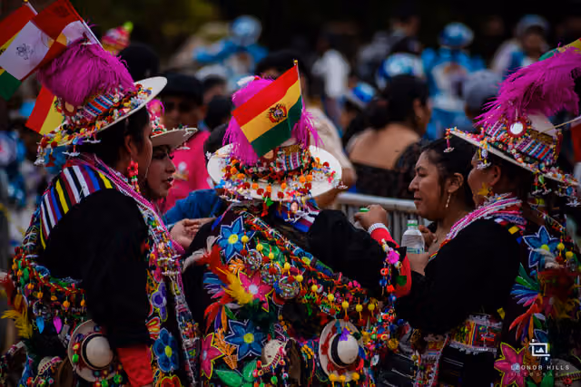 Typical costume of the Tinkus dance