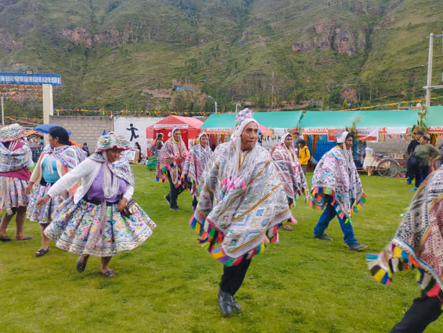Danzas Distrito de San Salvador, Cusco 11