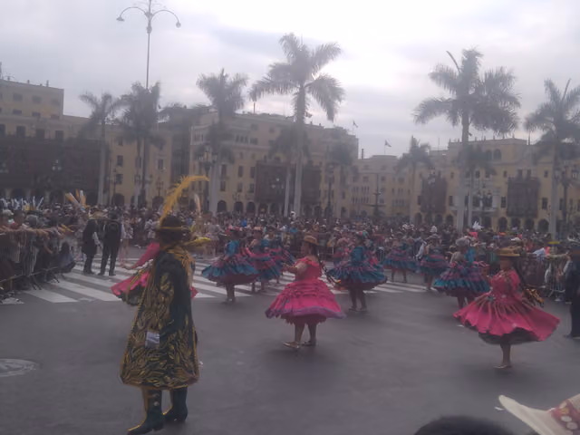 Street procession in Lima for the Feast of the Virgin of Candelaria 2025 (1194)