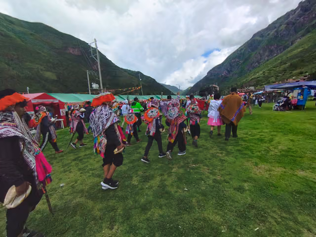 Dances, San Salvador District, Cusco 04
