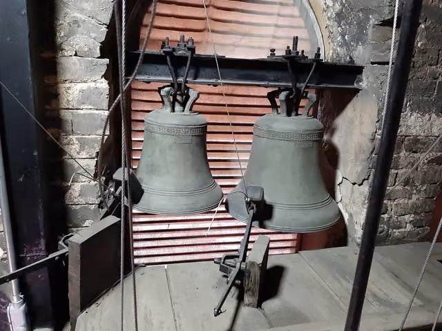 Campanas del reloj de la Basílica del Voto Nacional, Bogotá