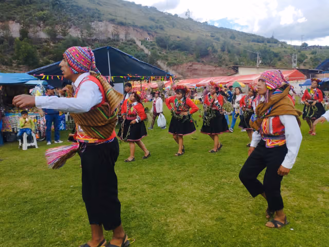 Dances, San Salvador District, Cusco 30