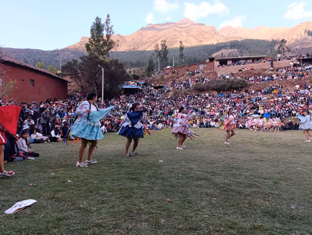 Qoyacha dance, San Salvador 02