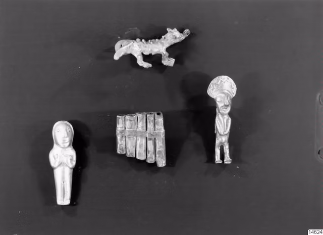 Pendant ornament with silver flute