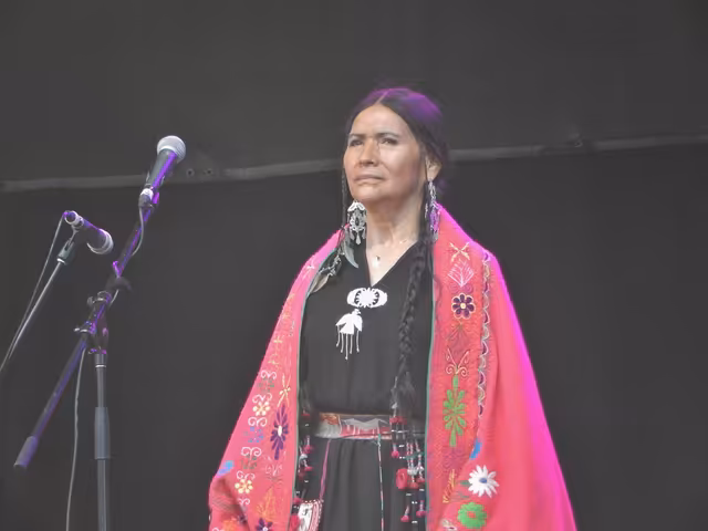 Luzmila Carpio