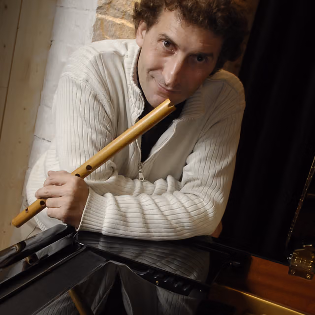 Luis Rigou en su estudio