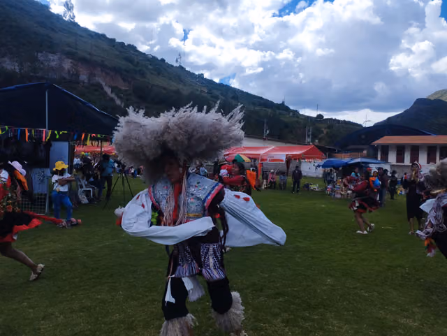 Dances, San Salvador District, Cusco 17
