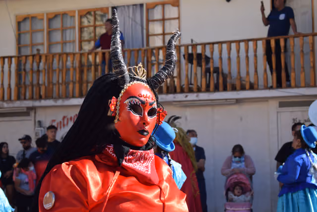 Woman dressed as a devil at the Fiesta de La Tirana