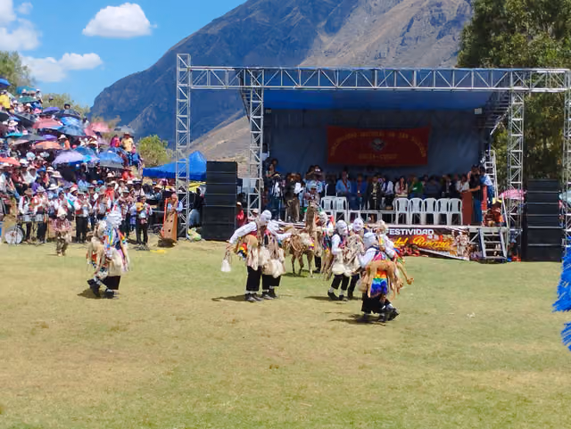 Virgen del Rosario festivity, Cusco (44): Qhapaq Qolla dance