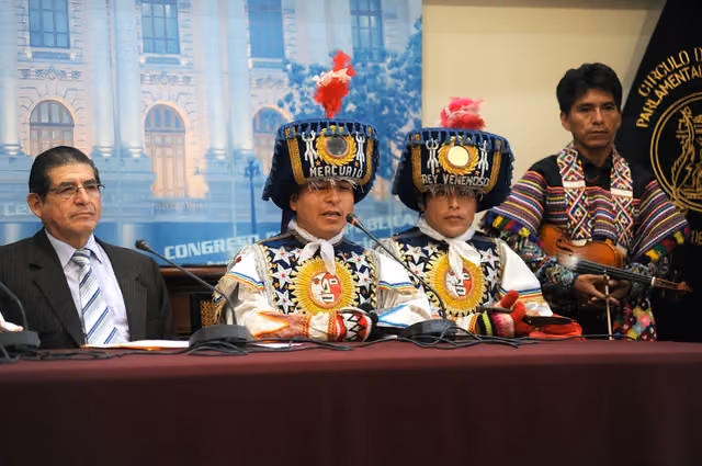 Reconocimiento a las Danzas de Tijeras (3)