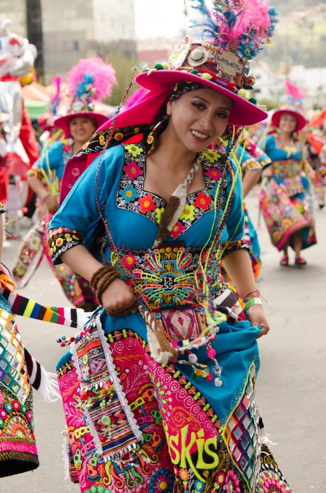 Tinku dancer 2