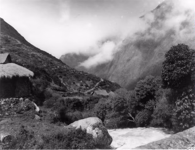Valley landscape (SMVK 1270468)