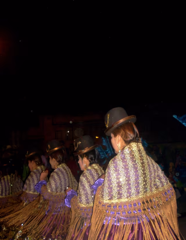 Cholitas en la morenada, Puno