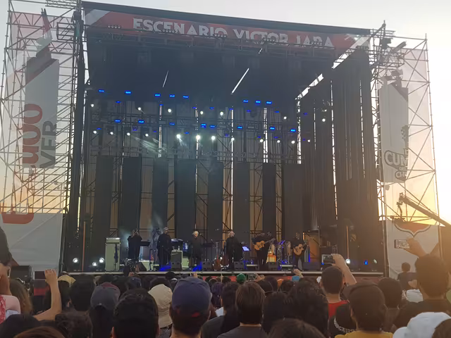 Quilapayún at the Cumbre del Rock Chileno 2018