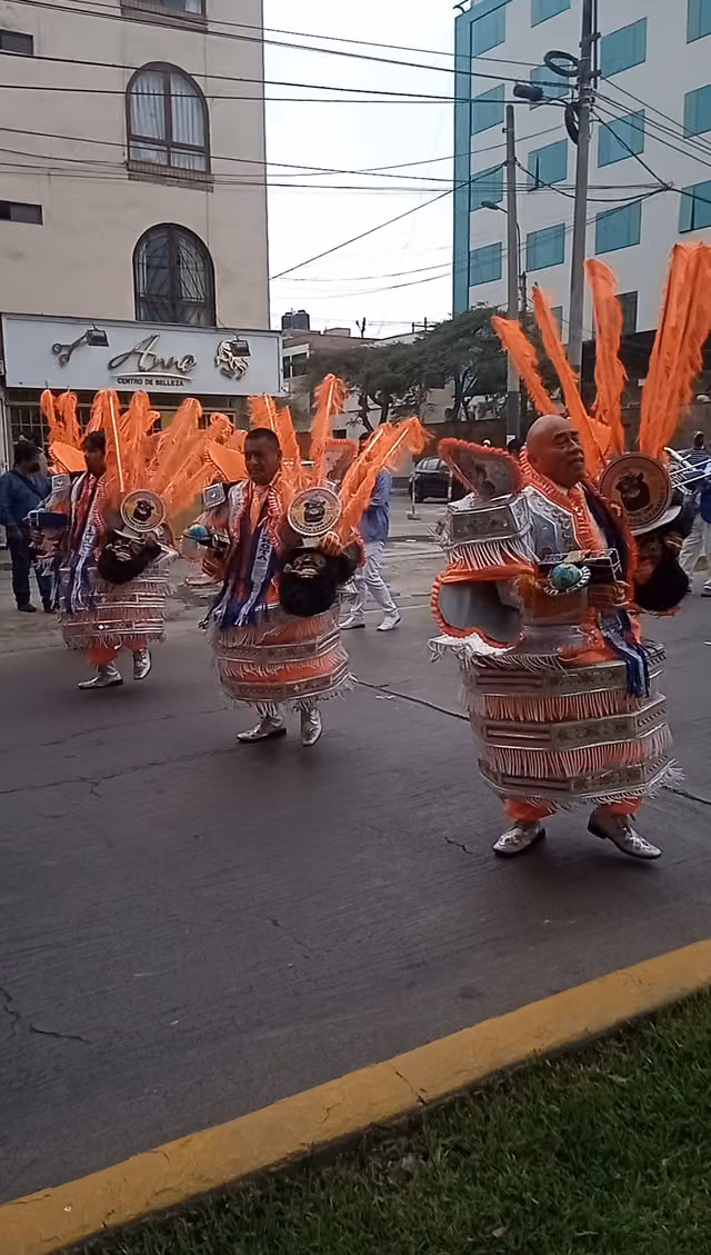 Street parade with Puno dances in San Borja