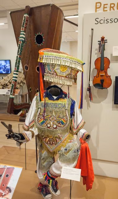 Scissors-dance costume and frame harp from Ayacucho (Musical Instrument Museum, Phoenix)