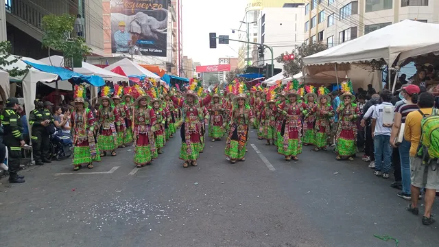Bailarinas de tinkus