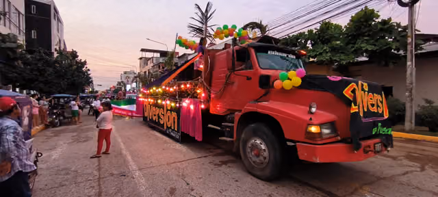 Pucallpa 2024 carnival parade (18)