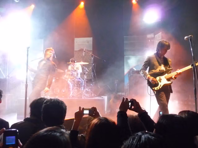 Toño Jáuregui with Libído at Claro Peru