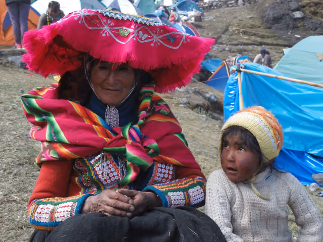 Pilgrim woman of Ocongate, Ausangate pilgrimage (2018)