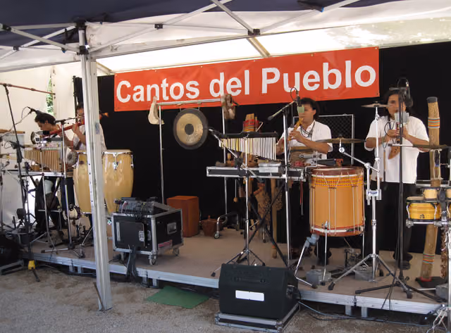 Grupo Cantos del Pueblo en la Landesgartenschau de Hemer