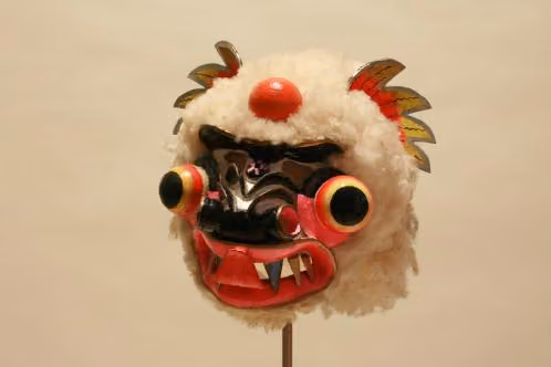 Máscara de ukumari (oso) para la Virgen de la Candelaria