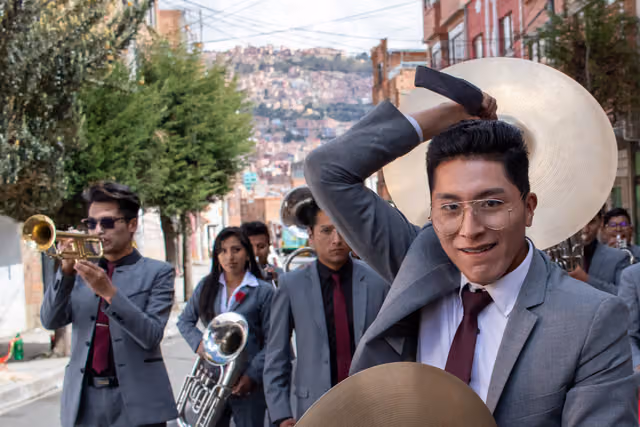 Platillero de folklore boliviano (2)