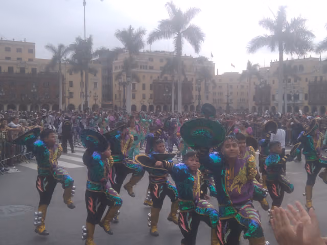 Pasacalle de Lima por la Festividad de la Virgen de la Candelaria 2025 (foto 1147)