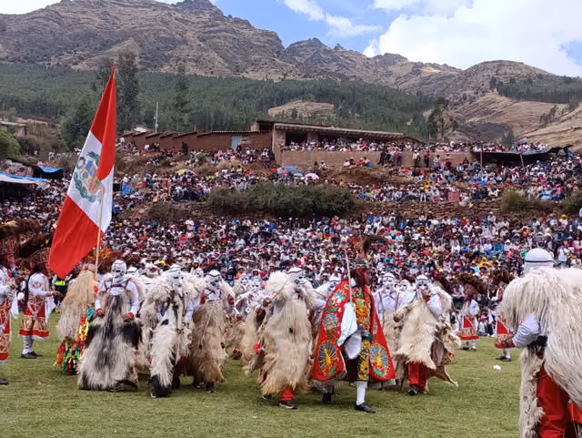 Danza Qhapaq Chunchu, San Salvador 13