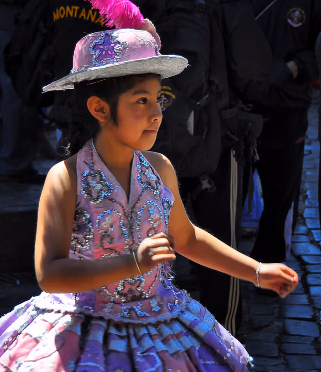 Pequeña bailarina, Cusco