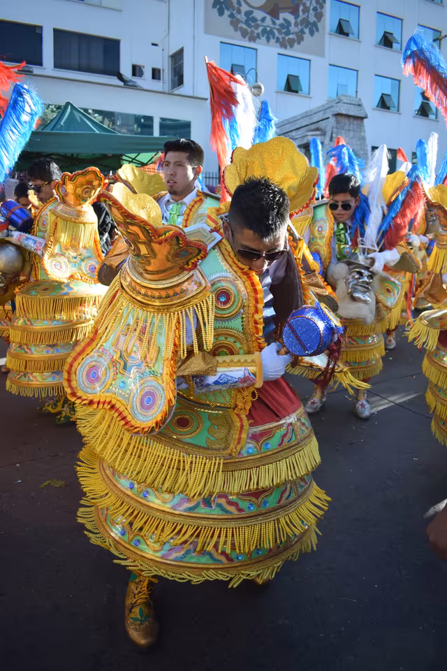 Youth morenada, Bolivia