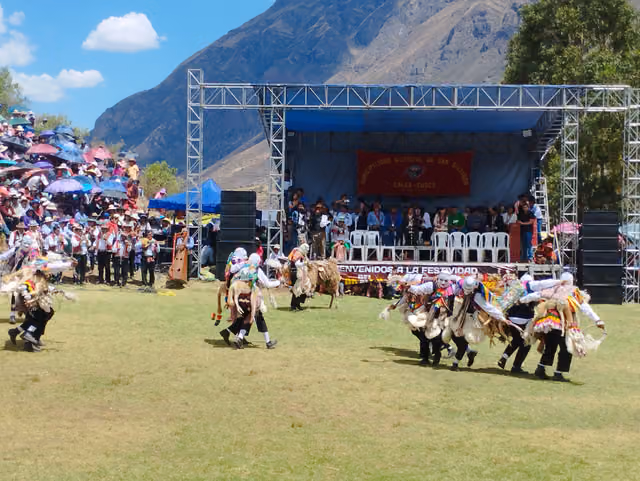 Virgen del Rosario festivity, Cusco (42): Qhapaq Qolla dance