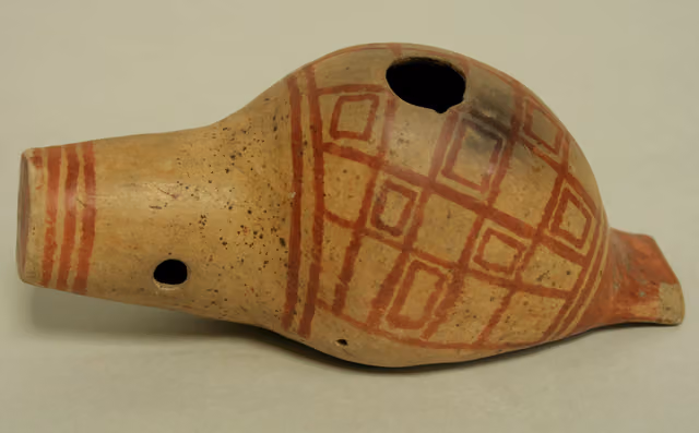 Ceramic ocarina (Carchi)