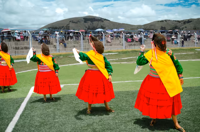 Negritos de ccacca dance, Acora 2025
