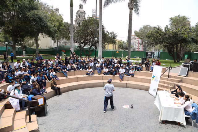 School storytelling contest «Voces solidarias» at the Chabuca Granda Amphitheatre (2016)