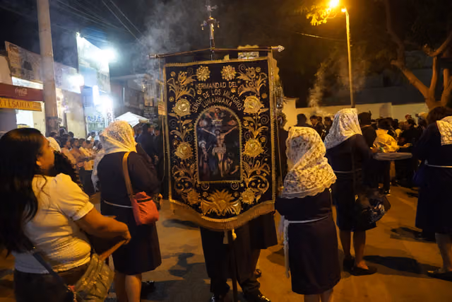 Procesión del Señor de los Milagros en Lunahuaná (2026), foto 02
