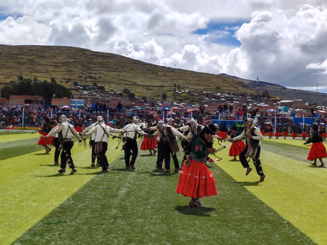 Dancers of the Alpaqueros de Culta
