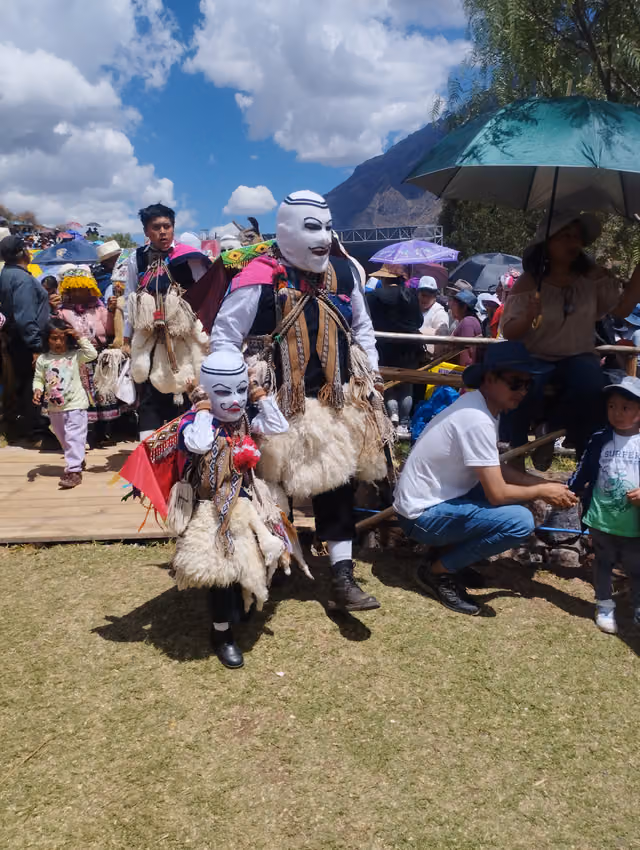 Virgen del Rosario festivity, Cusco (52): costume of the Qhapaq Qolla dance