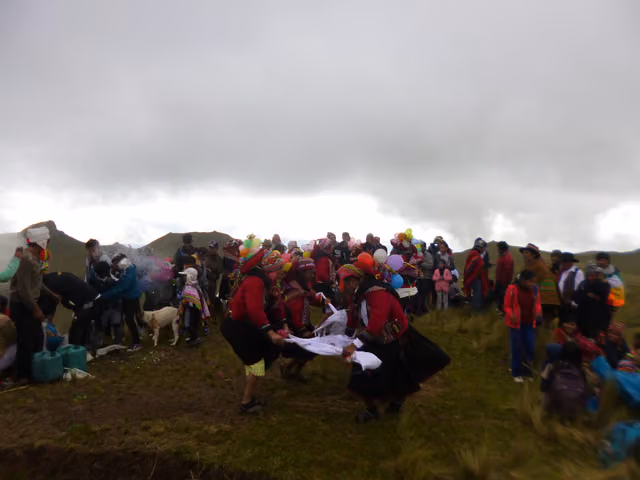 Linderaje boundary-walking, Fortaleza community, Cusco 2019 (photo 25)
