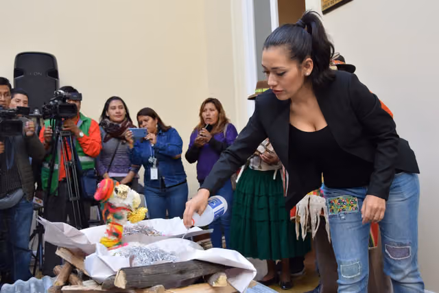 K'oa and ch'alla at the Plurinational Legislative Assembly