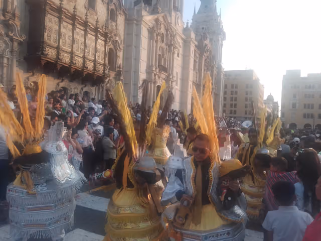 Morenada in the Lima pasacalle for the Virgen de la Candelaria festivity (2024)