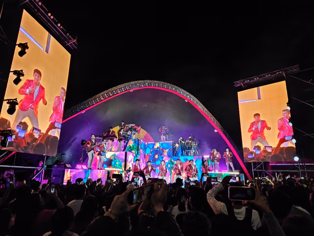 La Única Tropical concert in Piura
