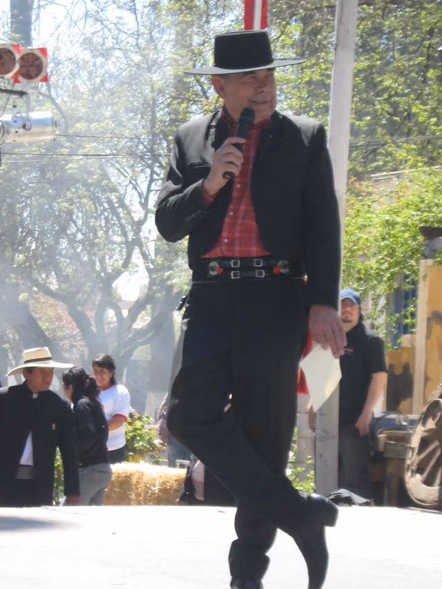 Juan La Rivera at the 2nd National Cueca Championship, Graneros