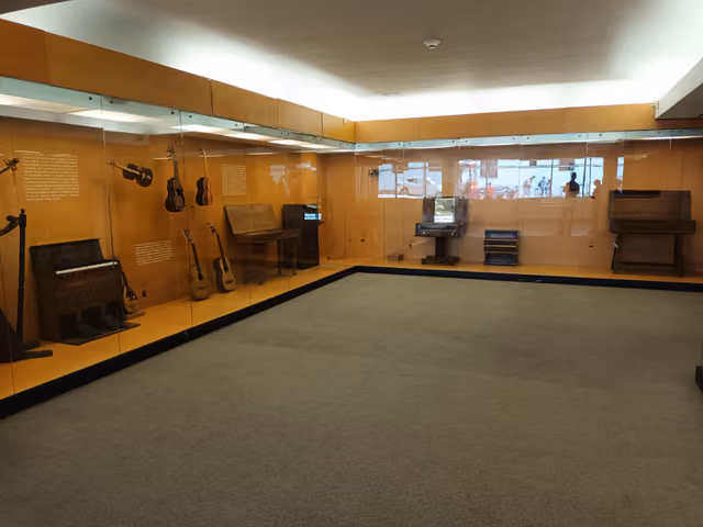 Music room of the Luis Ángel Arango Library 1