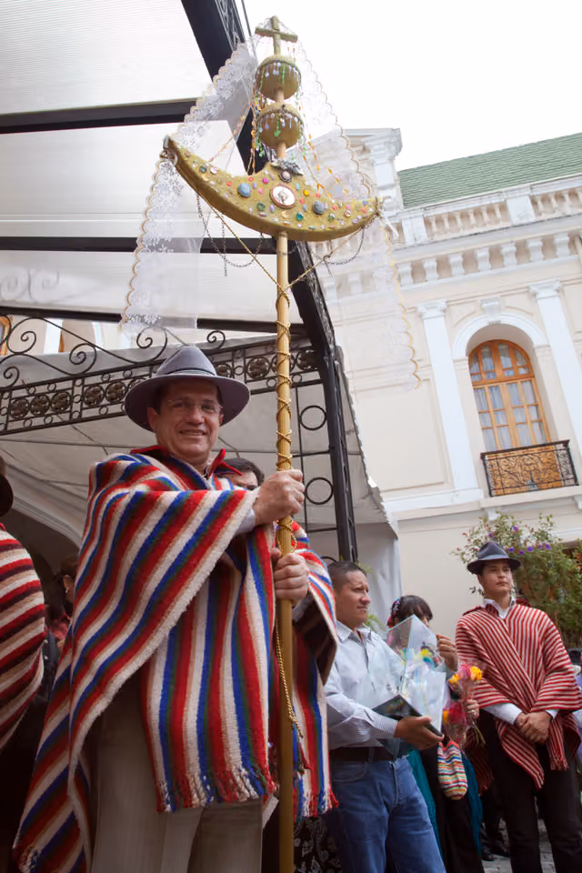Prioste mayor of the Corpus Christi festival, Quito 2013 (9599711841)