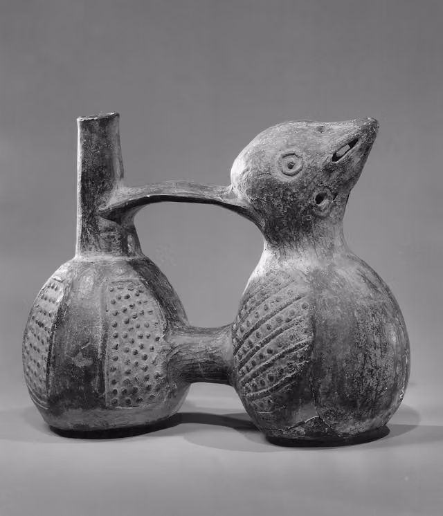 Chimú whistling jar