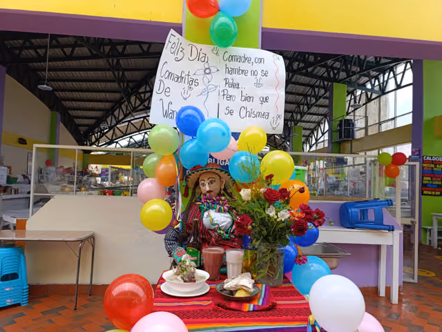 Doll made for the comadres festivity, Wanchaq Market, Cusco (16)