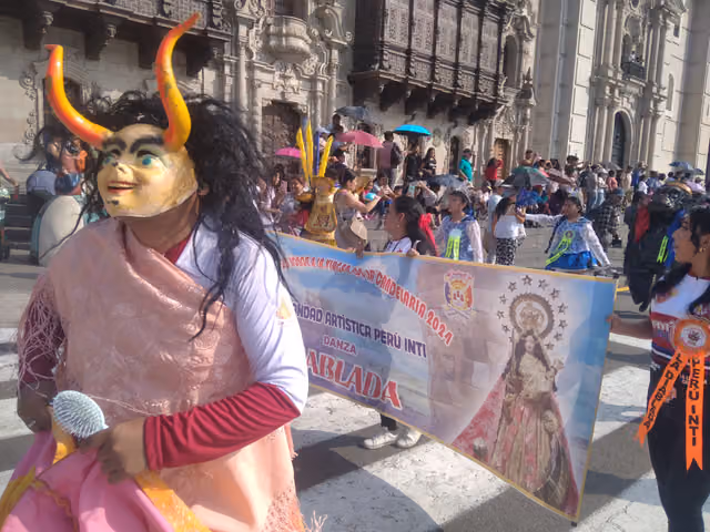 Lima pasacalle for the Feast of the Virgin of Candelaria 2024, photograph 1156