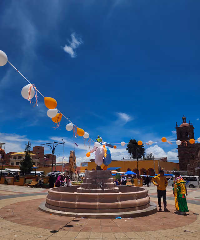 Plaza central de Guaqui, La Paz