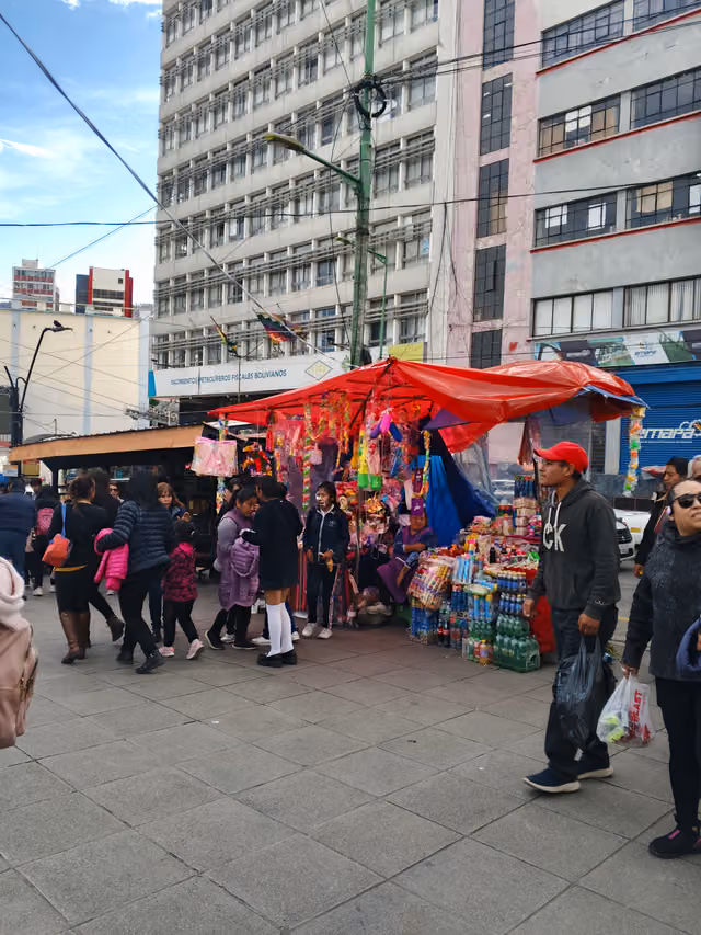 Market stall on a Friday ch'alla (La Paz)